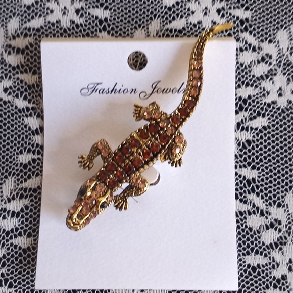 Rhinestoned Topaz Alligator🐊 Brooch - Picture 6 of 11